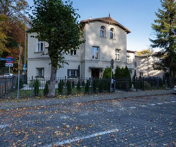 Bryza アパート *